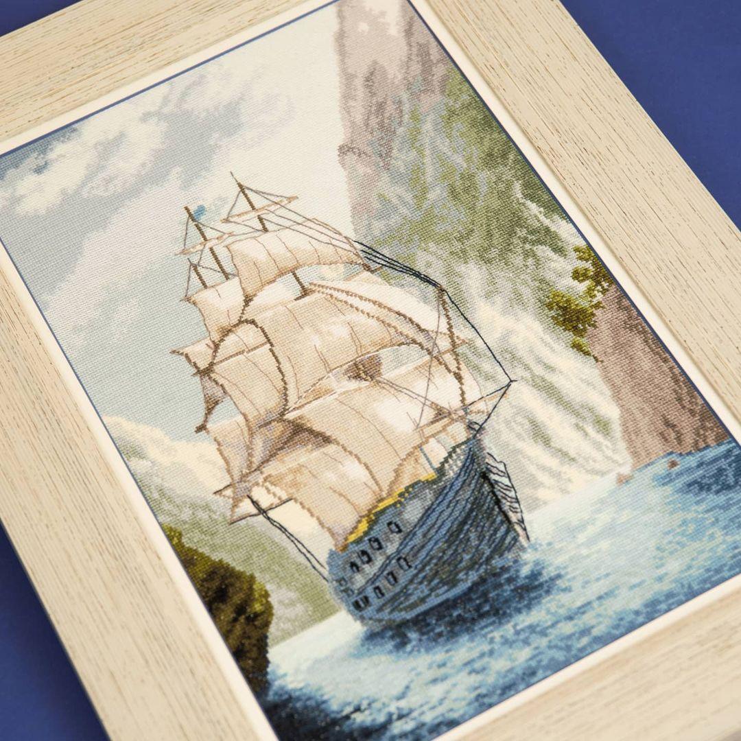 TO THE HOME HARBOR, Counted Cross Stitch Kit, 16 count Aida, size 25 x 38,5 cm, Charivna mit | Momentos Magicos (M-441) - Image 3