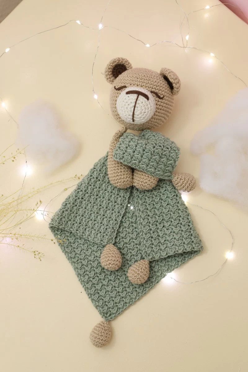 Circulo Amigurumi Crochet Kit - Lovey Blanket - Bear - Image 6