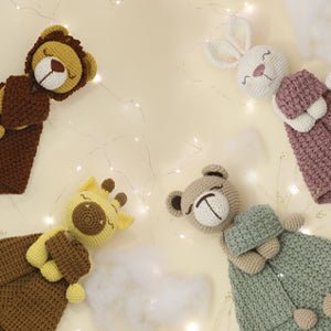 Circulo Amigurumi Crochet Kit - Lovey Blanket - Giraffe - Image 8