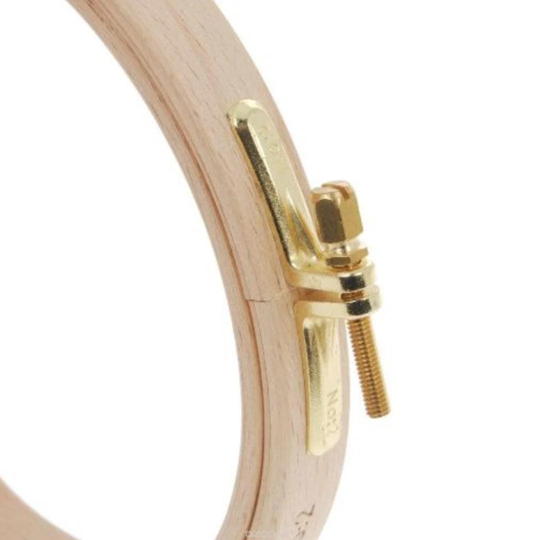 Nurge Polished Beech Embroidery Hoop with Screw depth 8 & 16 mm - Image 3