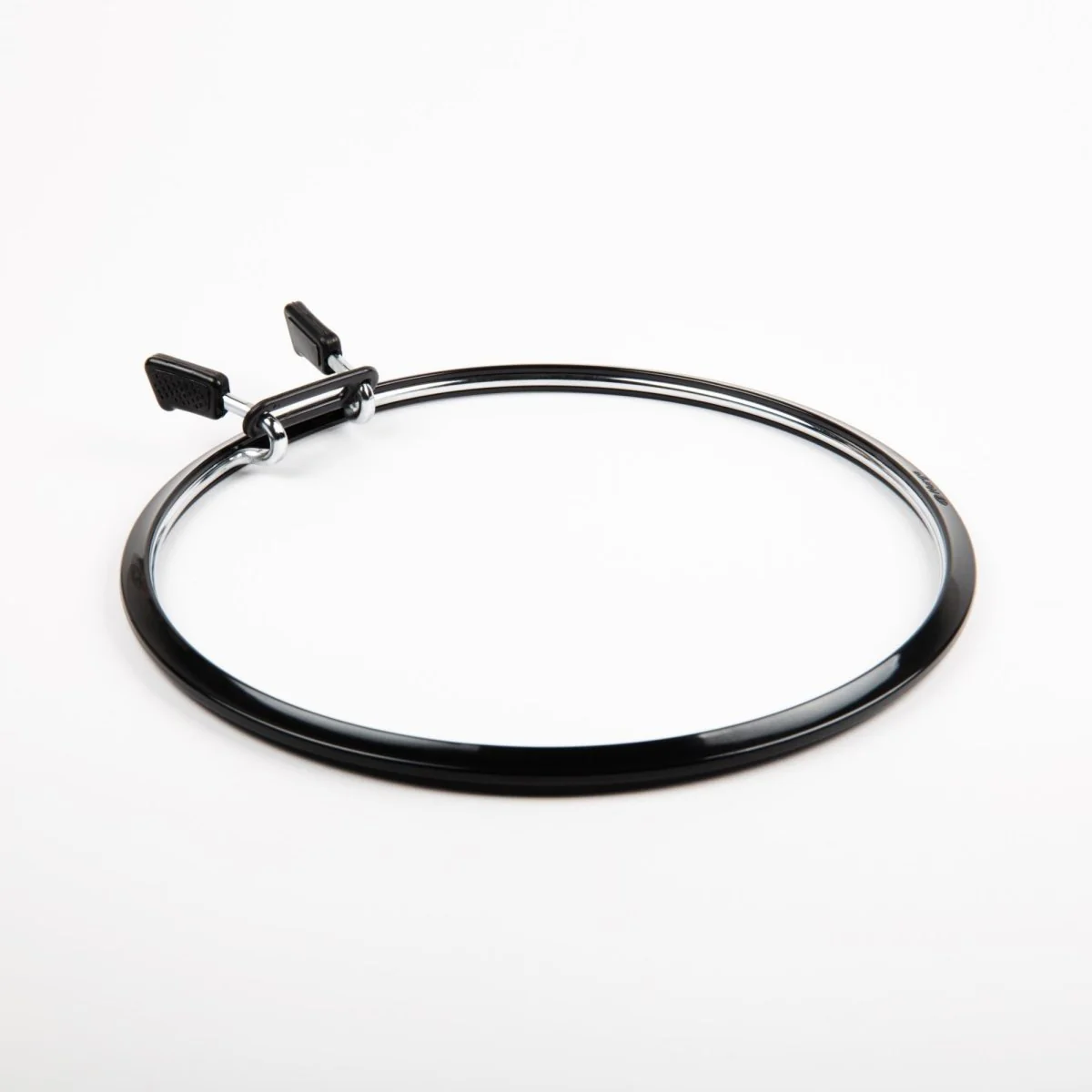 Nurge Spring Tension Hoop for Embroidery or Sewing - Image 5
